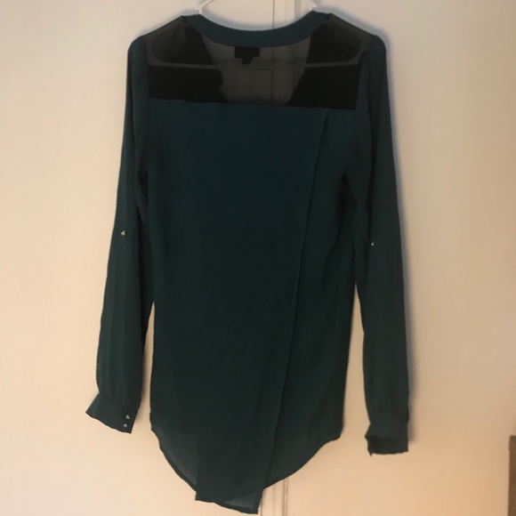 Turquoise blouse with studs - Picture 5 of 5